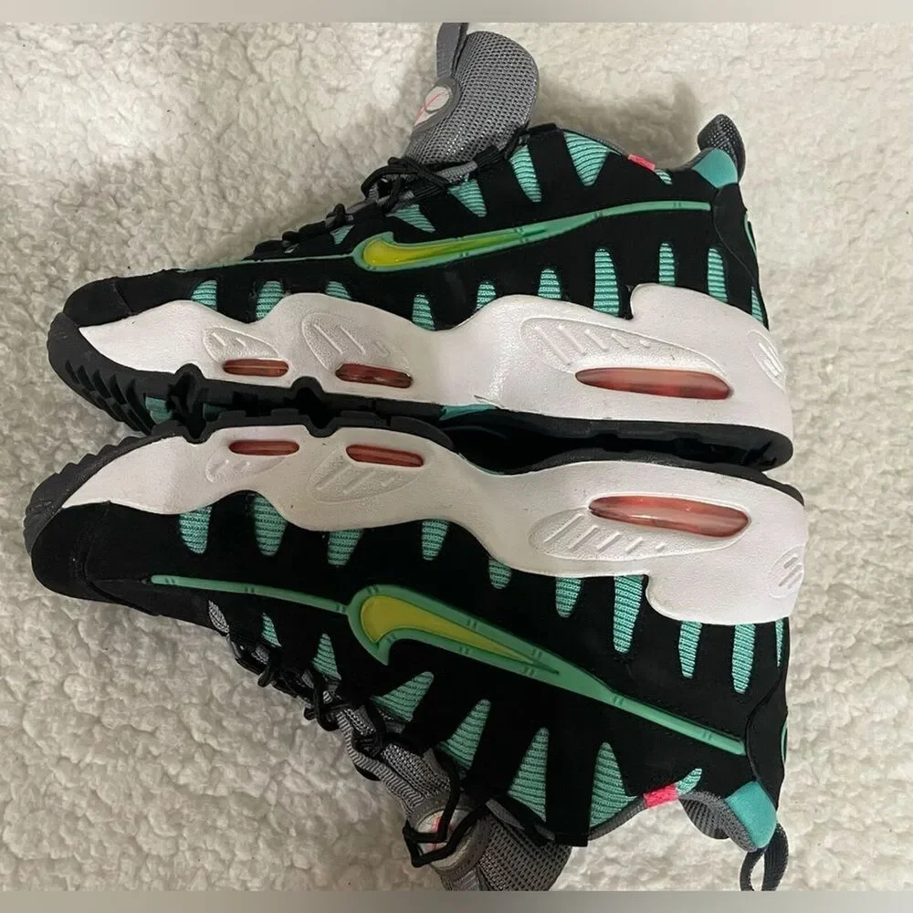 Nike‎ Air Max Hideo Nomo sneakers size 5.5 Y (Big Girl)